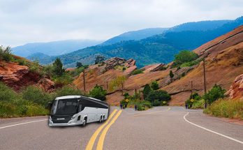 Experience Nature and Culture with Red Rocks Shuttle